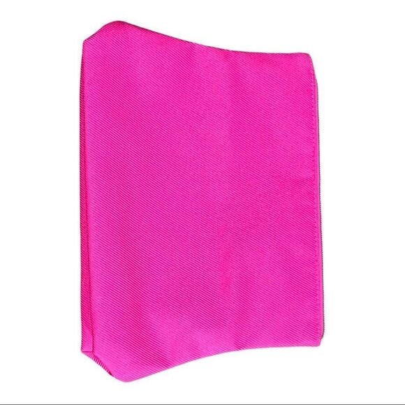 Three Medium Size Makeup Bags/Pouches - Picture 6 of 11